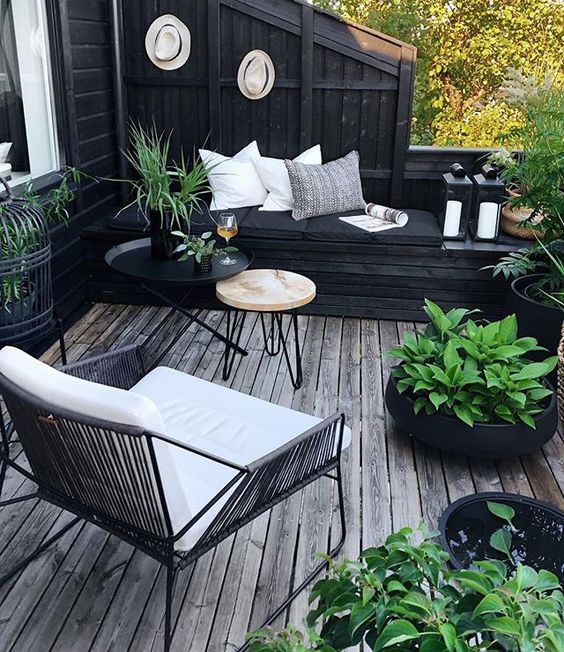 Outdoor Living Monochrome Decking Area