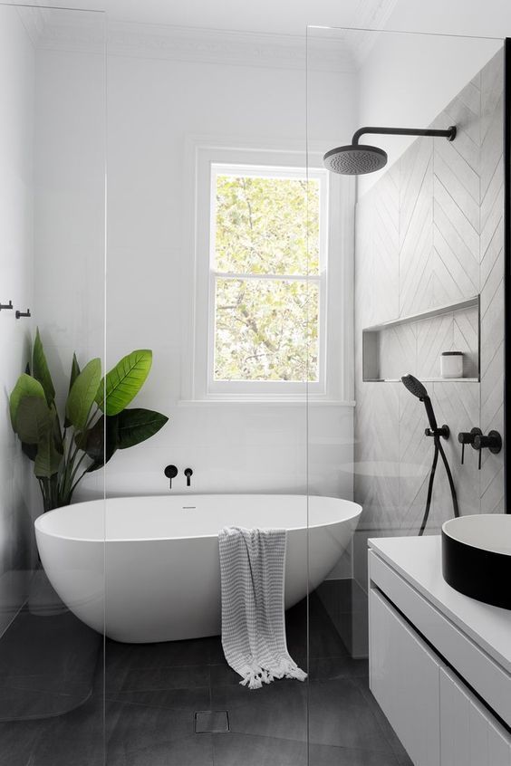 Amazing Wet Room Ideas: Top 12 - Small Modern Wet Room