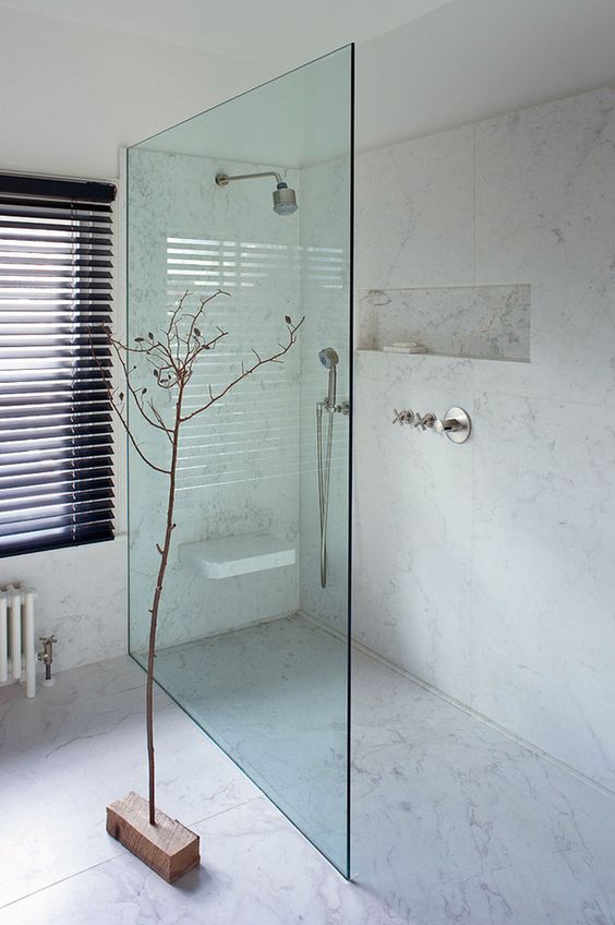 9 Top Tips To Consider Before Creating A Wet Room - Screened Area